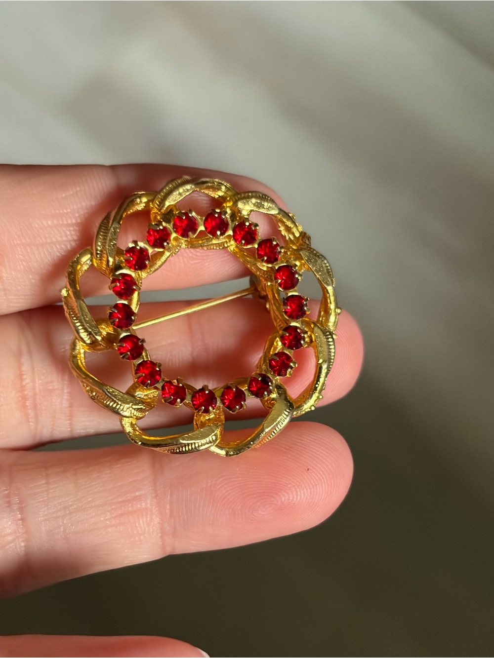 4/$100 vintage 1980 Gold-Tone Brooch with Red Crystal Accents